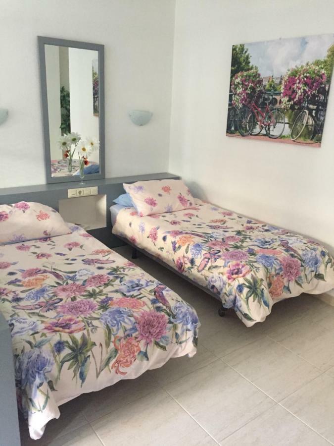 Studio Aparthotel Pyr 푸엔히롤라 외부 사진