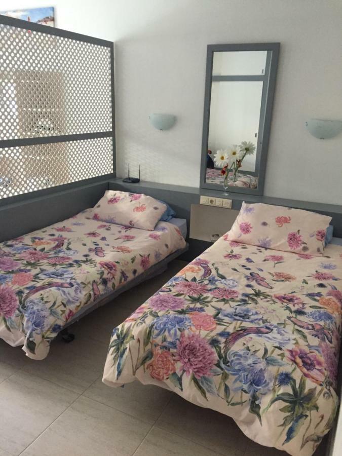 Studio Aparthotel Pyr 푸엔히롤라 외부 사진